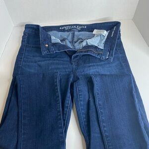 American Eagle Outfitters High-Rise Dark Blue Women's Jeans